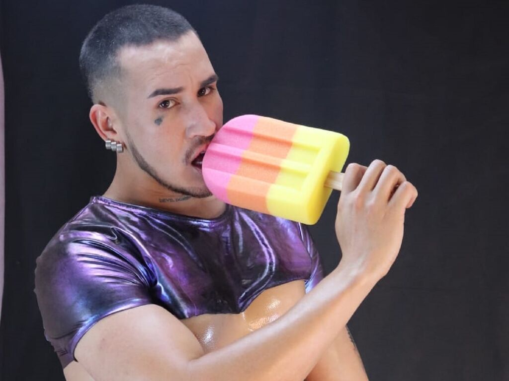 AndrewTedd LiveJasmin male Cam2Cam profile