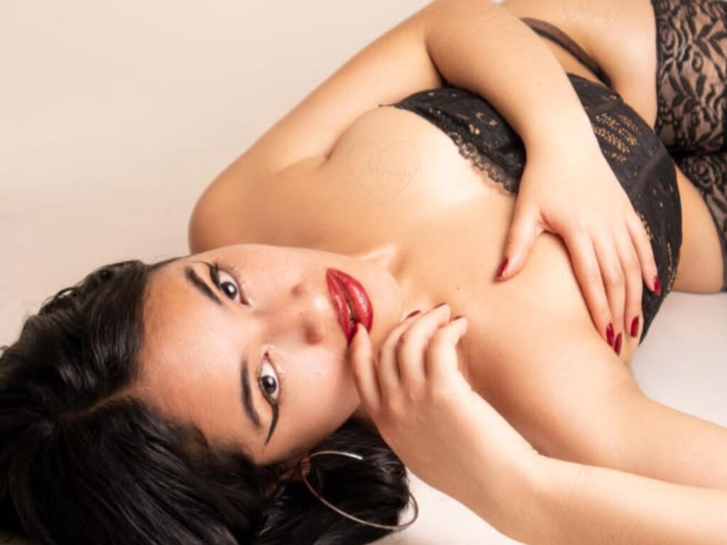MadissonRose LiveJasmin webcam model
