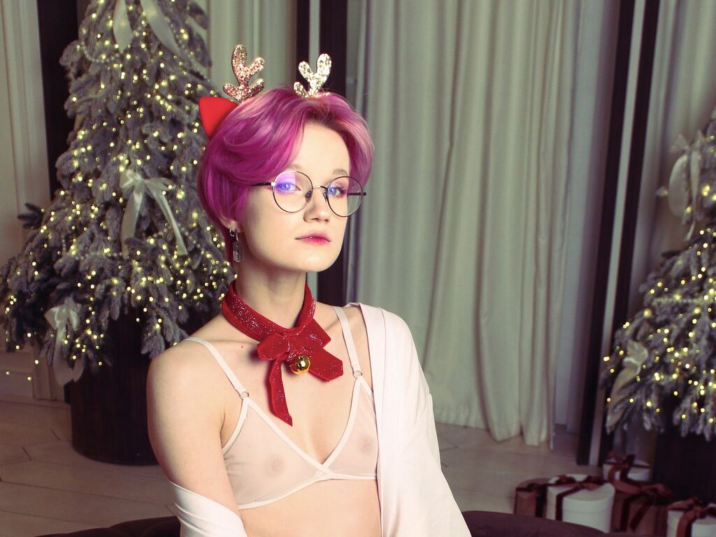 kimpinky from livejasmin