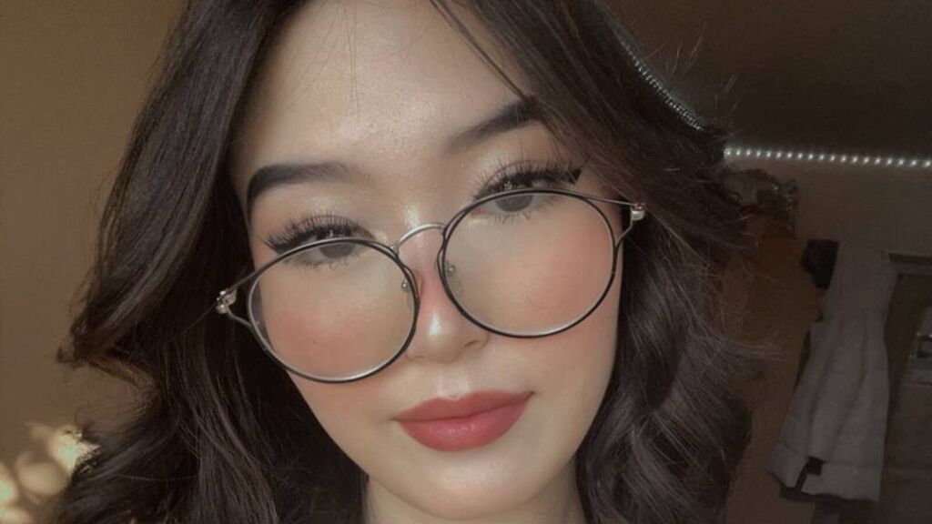 FlorenceBrowning online on GirlsOfJasmin