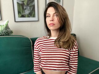 SelenaRase Cam live sex teen