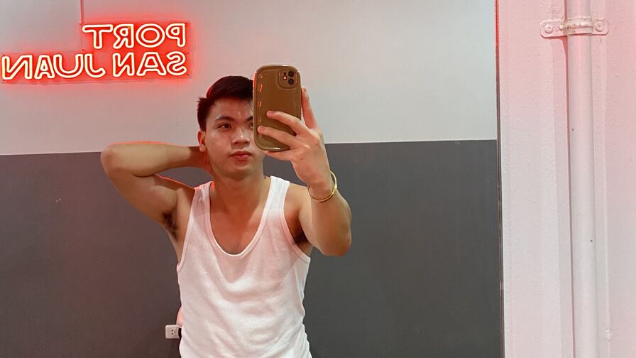 Chat with JerichoGutierez live on AsianCamModels.com