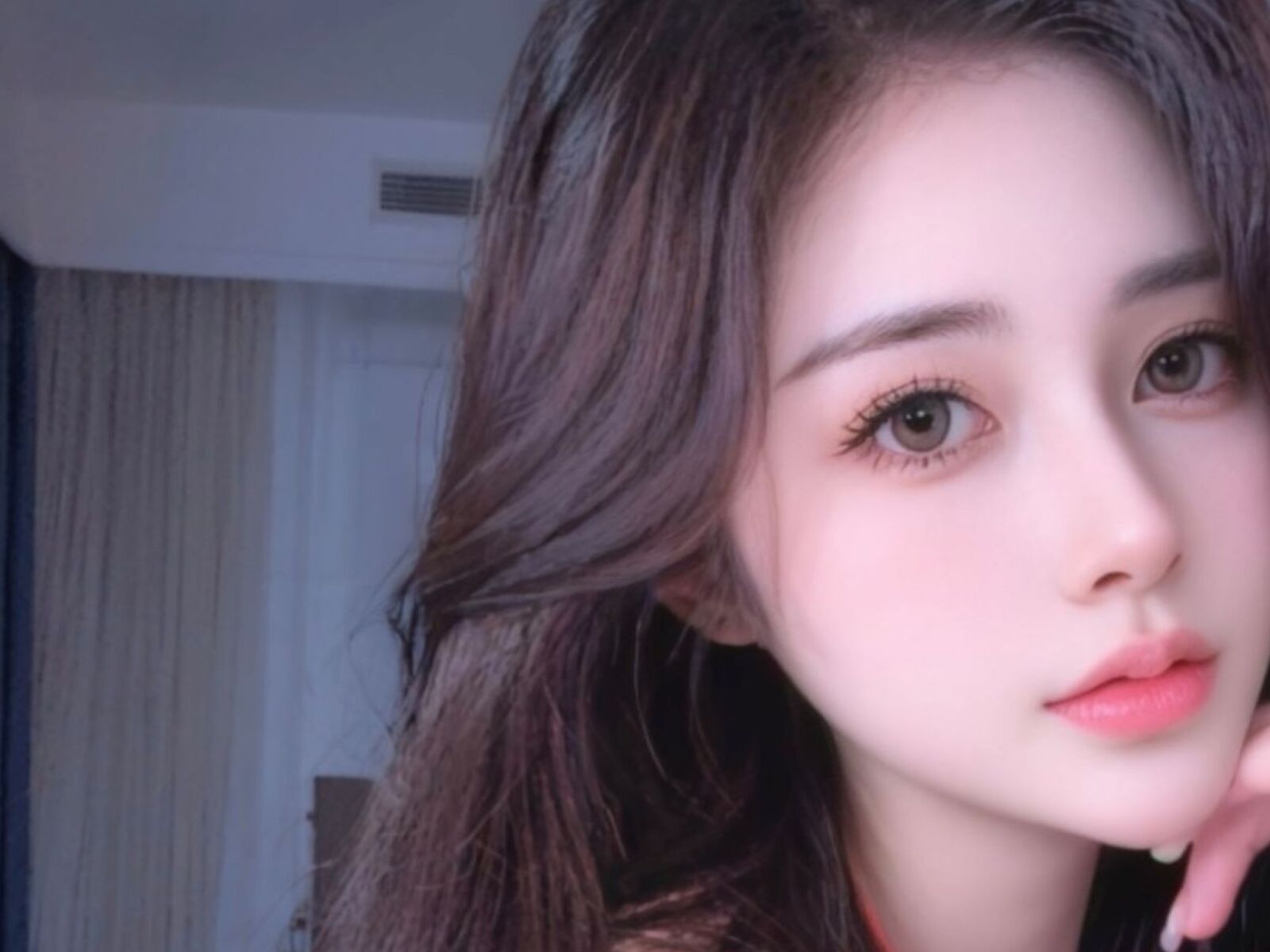 Live cam for AgelaHui