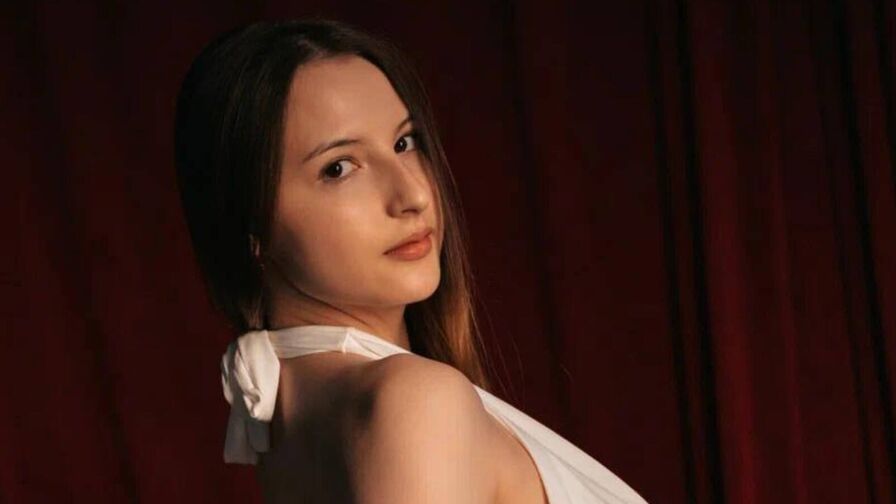 View LeslyGilbert Naked Private