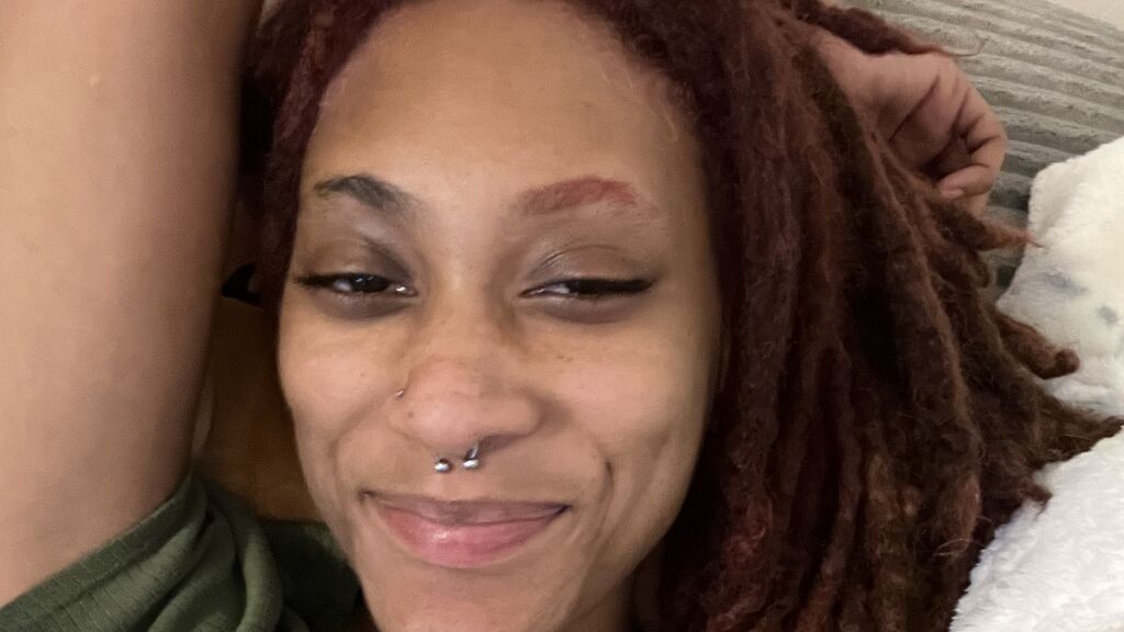 Watch NylaBrooke live on cam on LiveJasmin