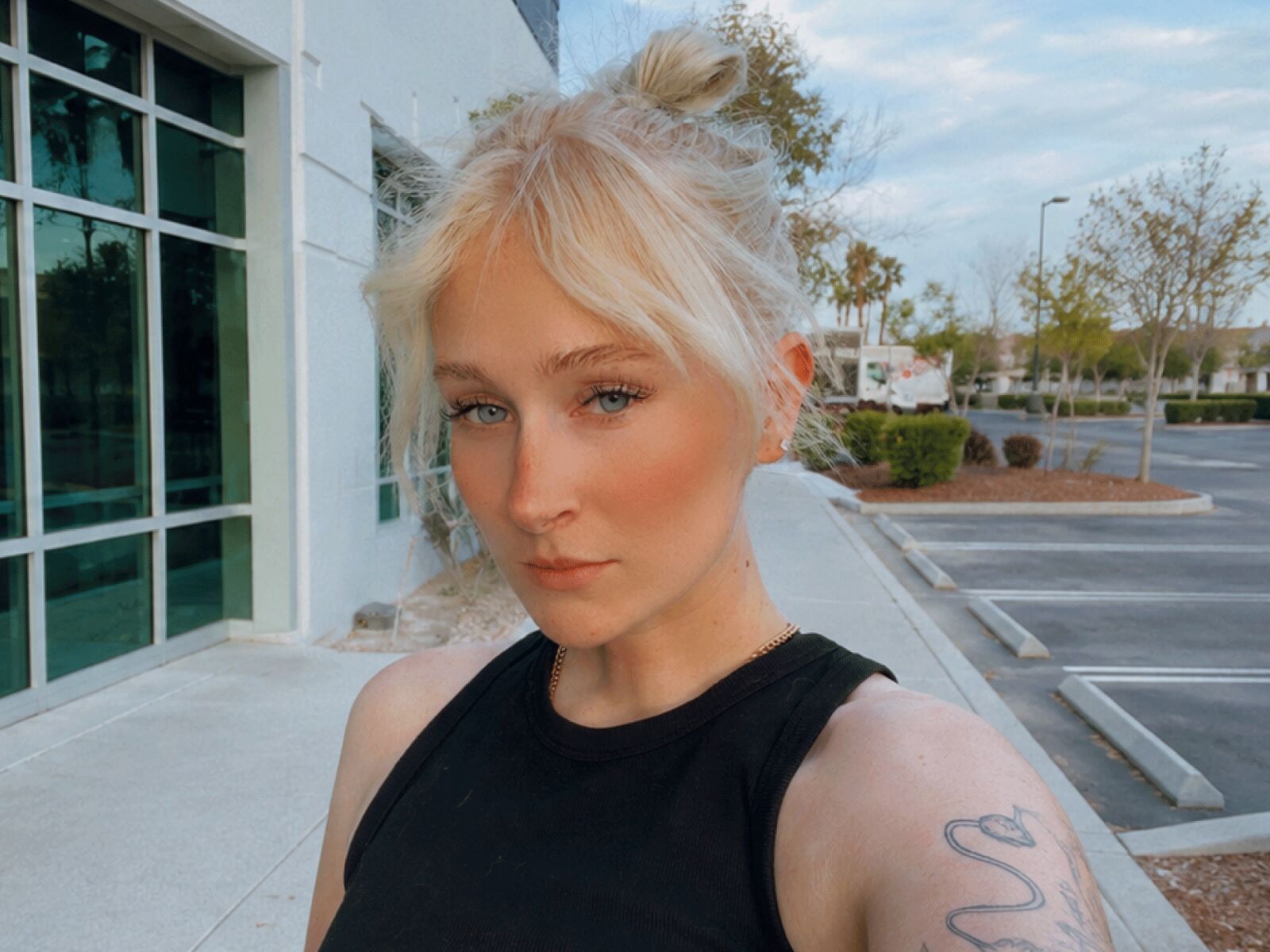 Live cam for StellaStarling