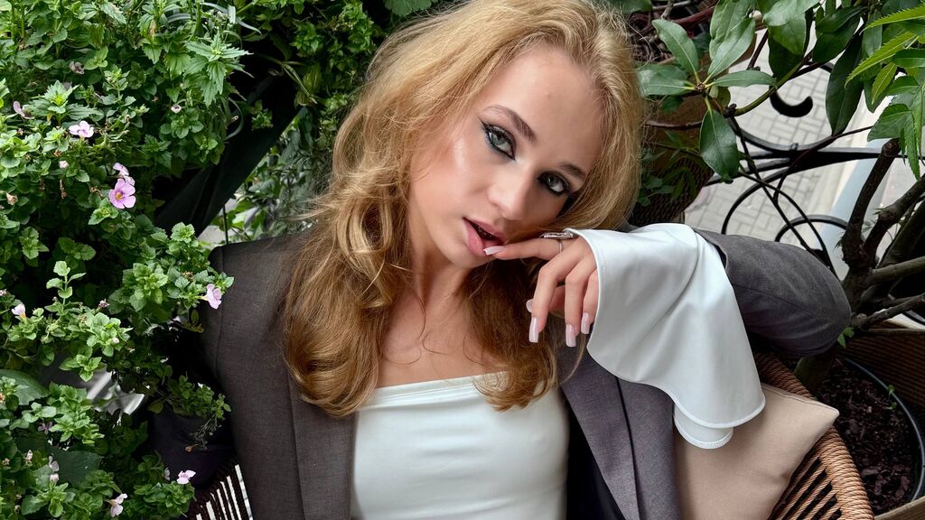 DennisAllice Live Chat on LiveJasmin