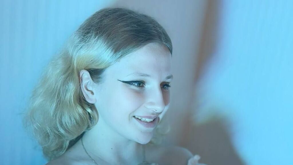 CelesteForman live cam model at LiveJasmin