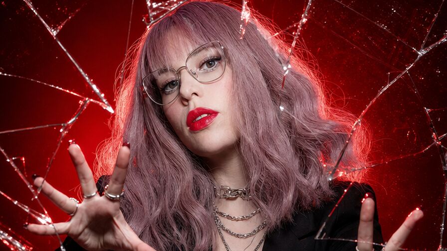 Enter AliceShelby VIP Show