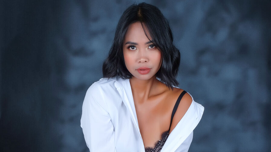 IanaEvans's Premium Pictures and Videos