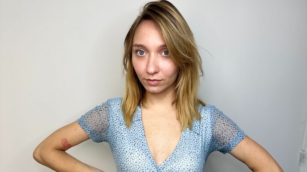 AinsleyAppling's profile from Jasmin at GirlsOfJasmin'