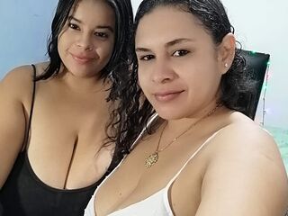 AshelyEmily Live cam chat with models