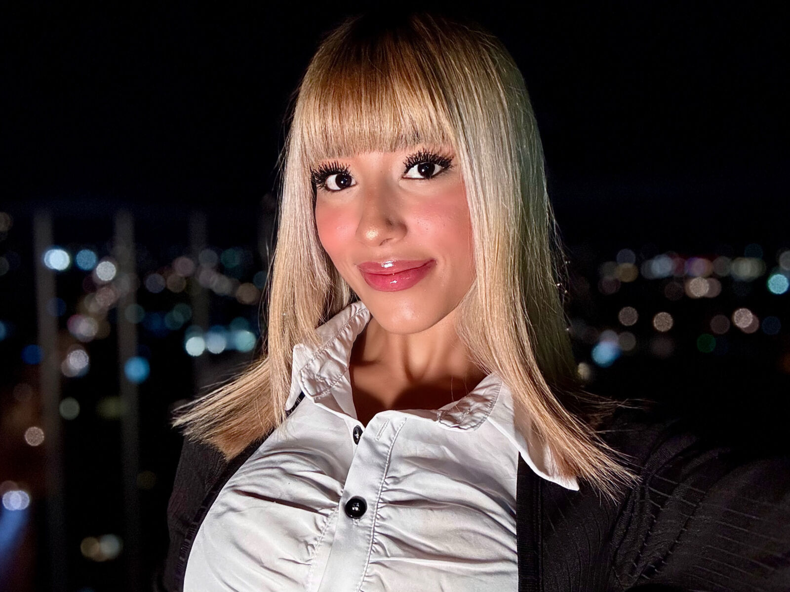 Live cam for AuroraMonrroe