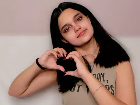 Chat with CatherynHeringto