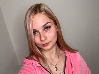 nude web cam BreeGrindell