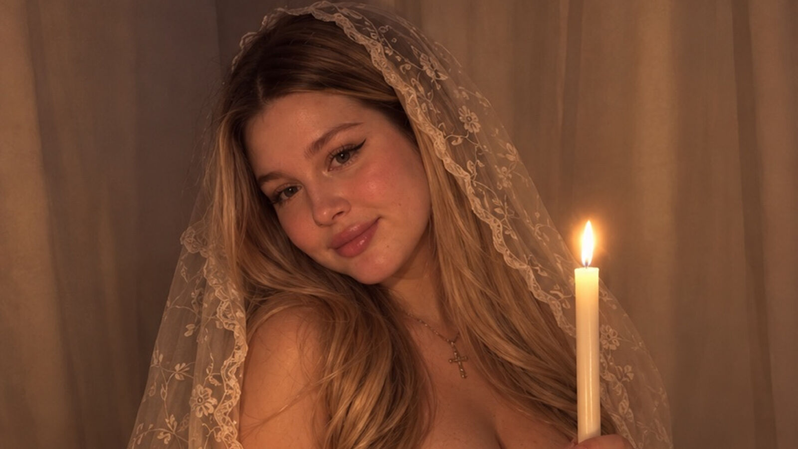 AlexisPowelson erotic portrait