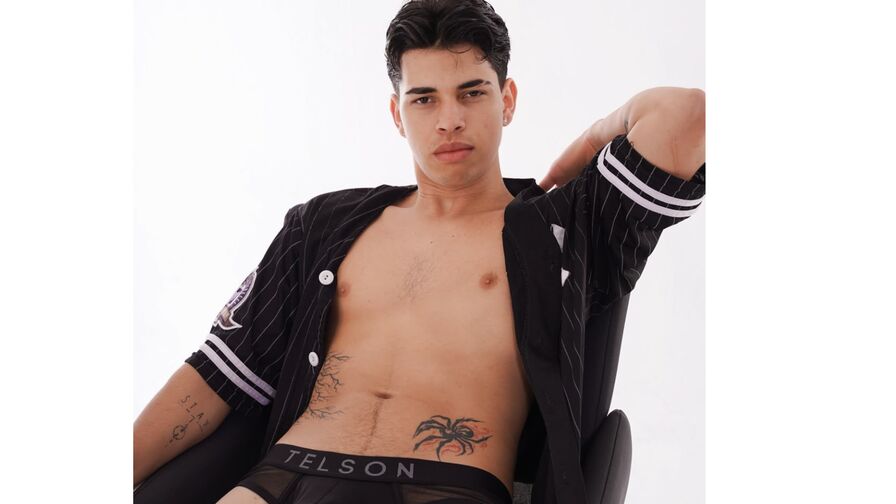 BenjaminMore Live Sex Chat at GPX Cams