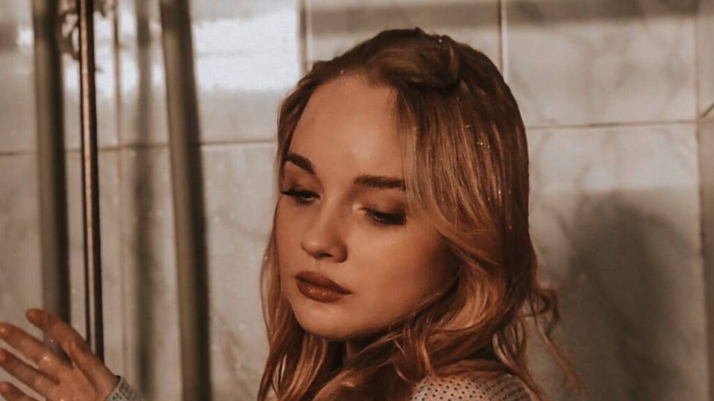 MiaLovs's profile from Jasmin at GirlsOfJasmin'