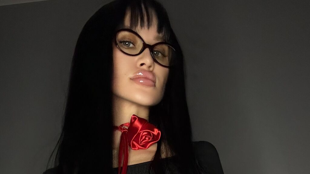 MistressTigra's profile from Jasmin at GirlsOfJasmin'