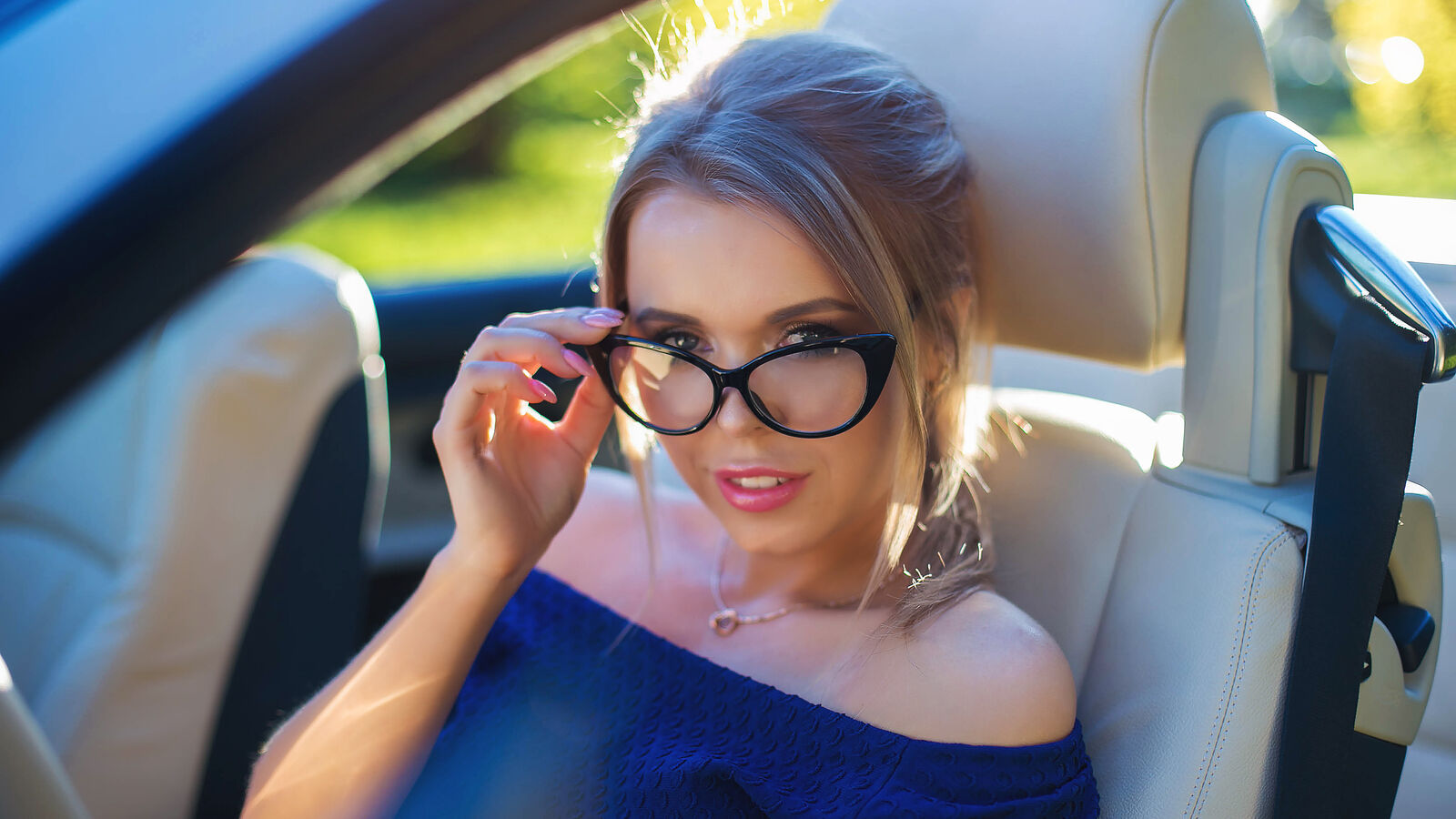 LisaMay erotic portrait