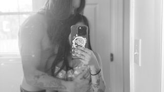 SaigeandZane Live Webcam on LiveJasmin
