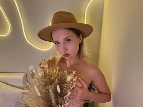 Chat with CandiceKingz