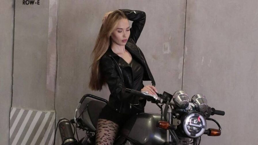 MargotAbbot's Live Nude Chat