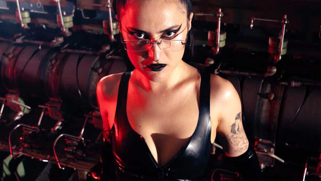 MedusaDuval's profile from Jasmin at GirlsOfJasmin'