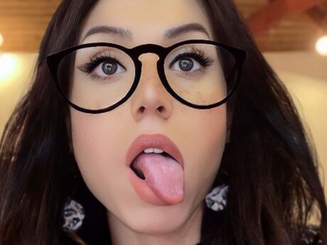 Chat with SophieCristal