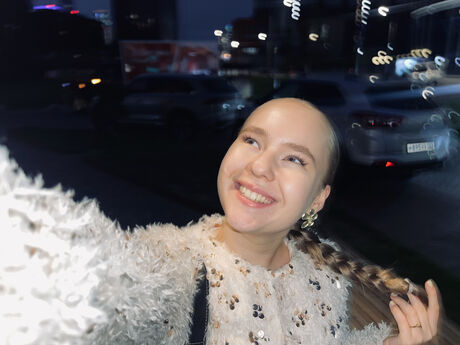 Chat with CristinAuslander