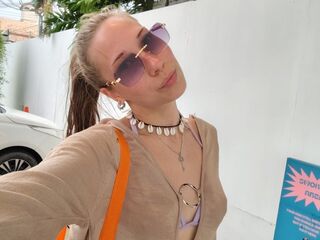 online cam fun AlexaHarmon