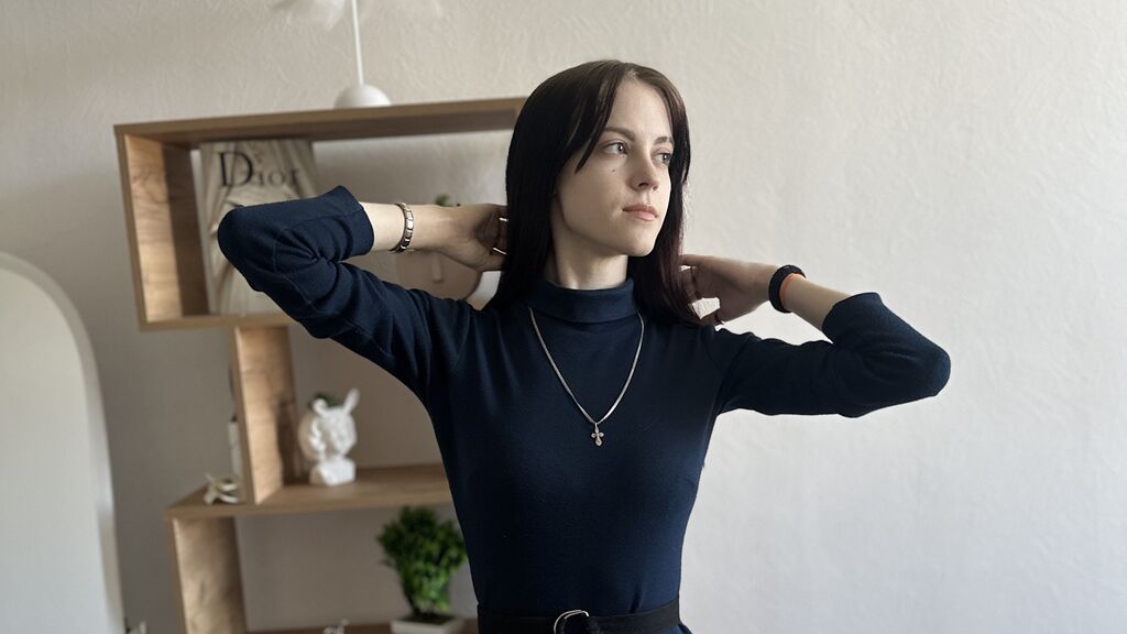 EdinaFlamone's profile from Jasmin at GirlsOfJasmin'