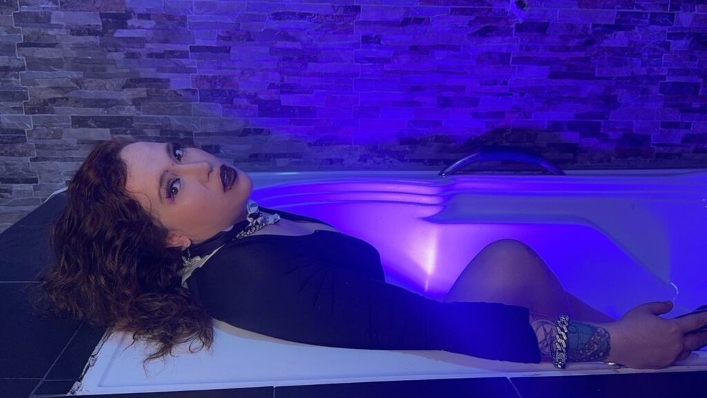 LilithHaley online on GirlsOfJasmin