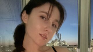 Kostenlos Nackt ValeryGilbert