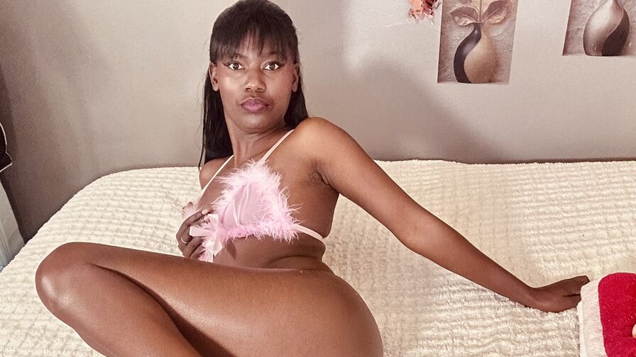 AngieMumue webcam show