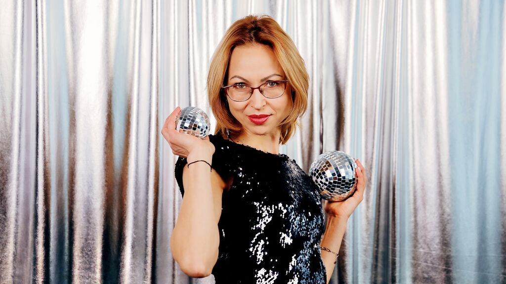 NoraJacobs