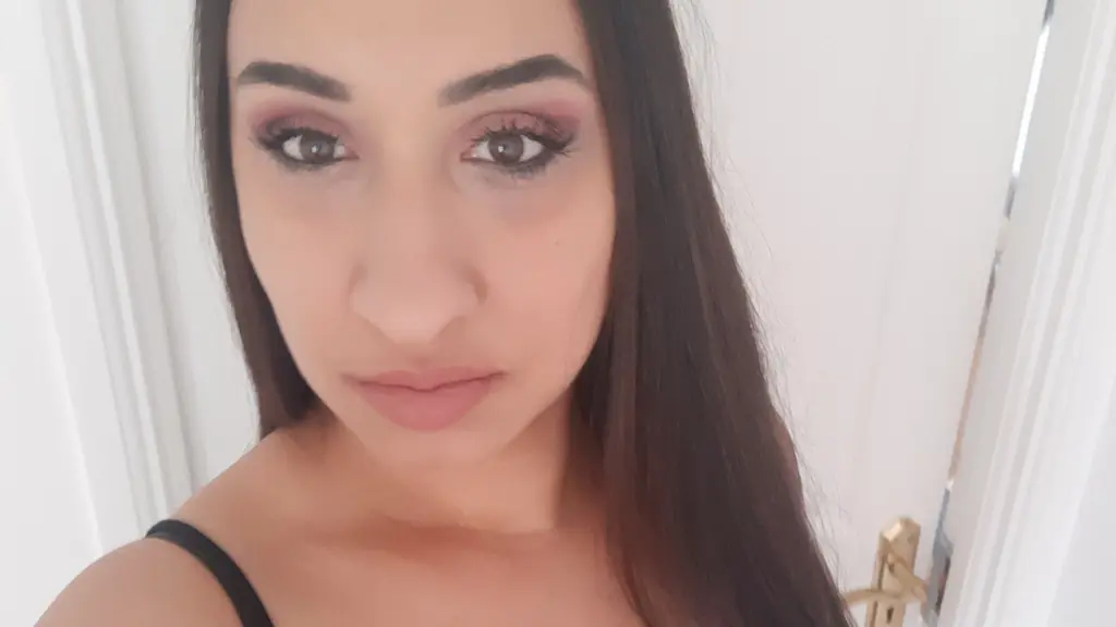 Show privé avec EllayourMuse