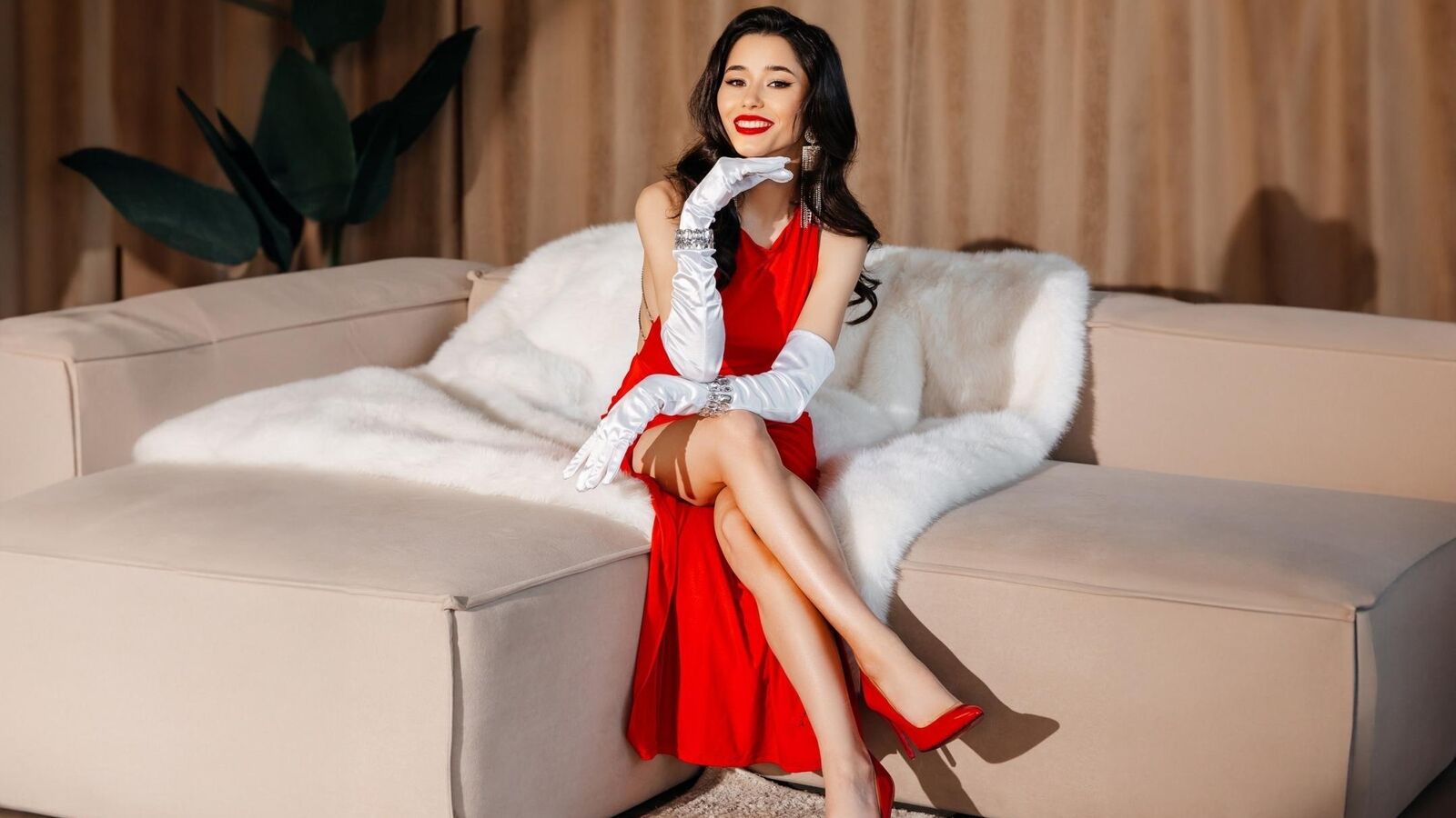 BellaBlise erotic portrait