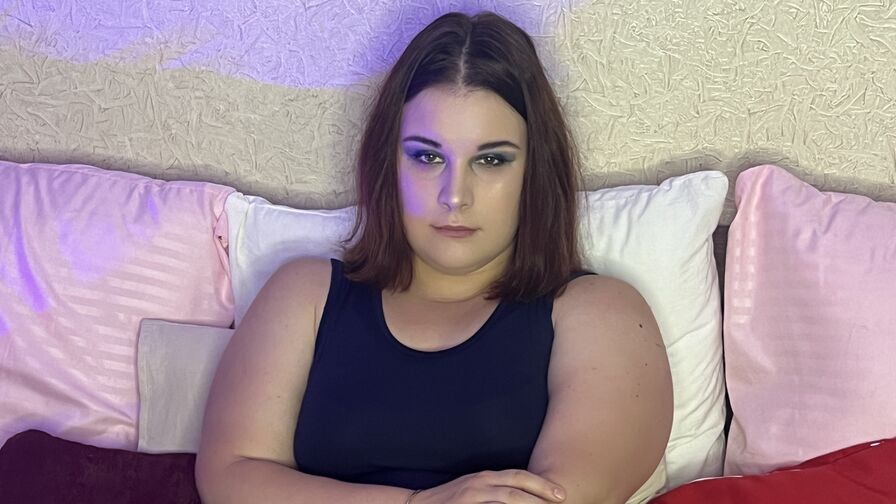 Watch OliviaLancaster live on Viva LiveCam🔔