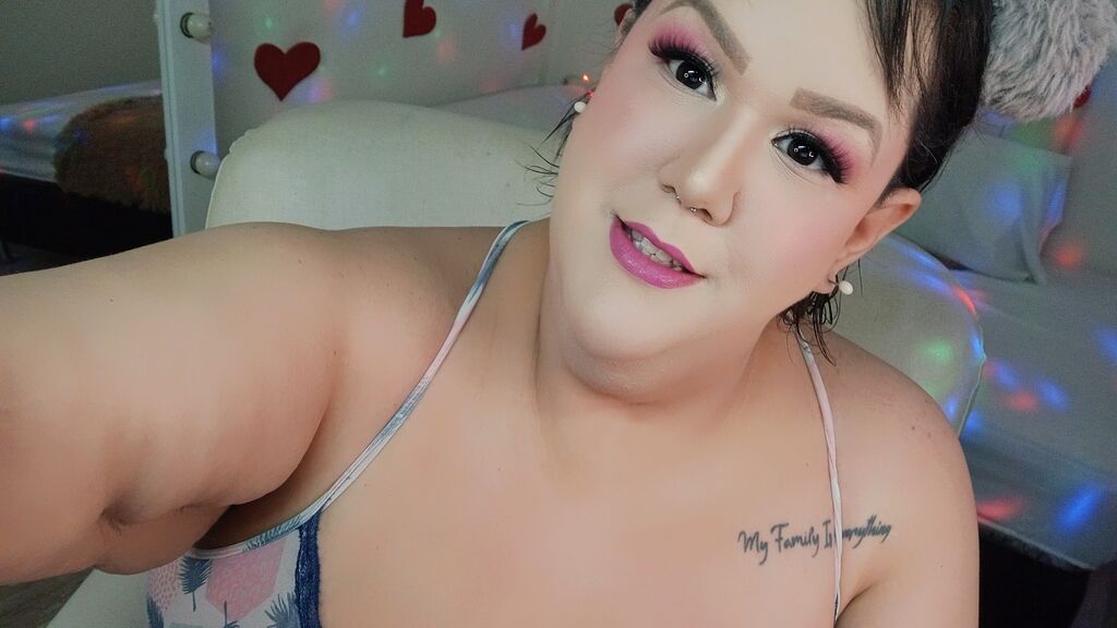 Sex chat gratuit in direct cu GiaMorryss pe LiveJasmin