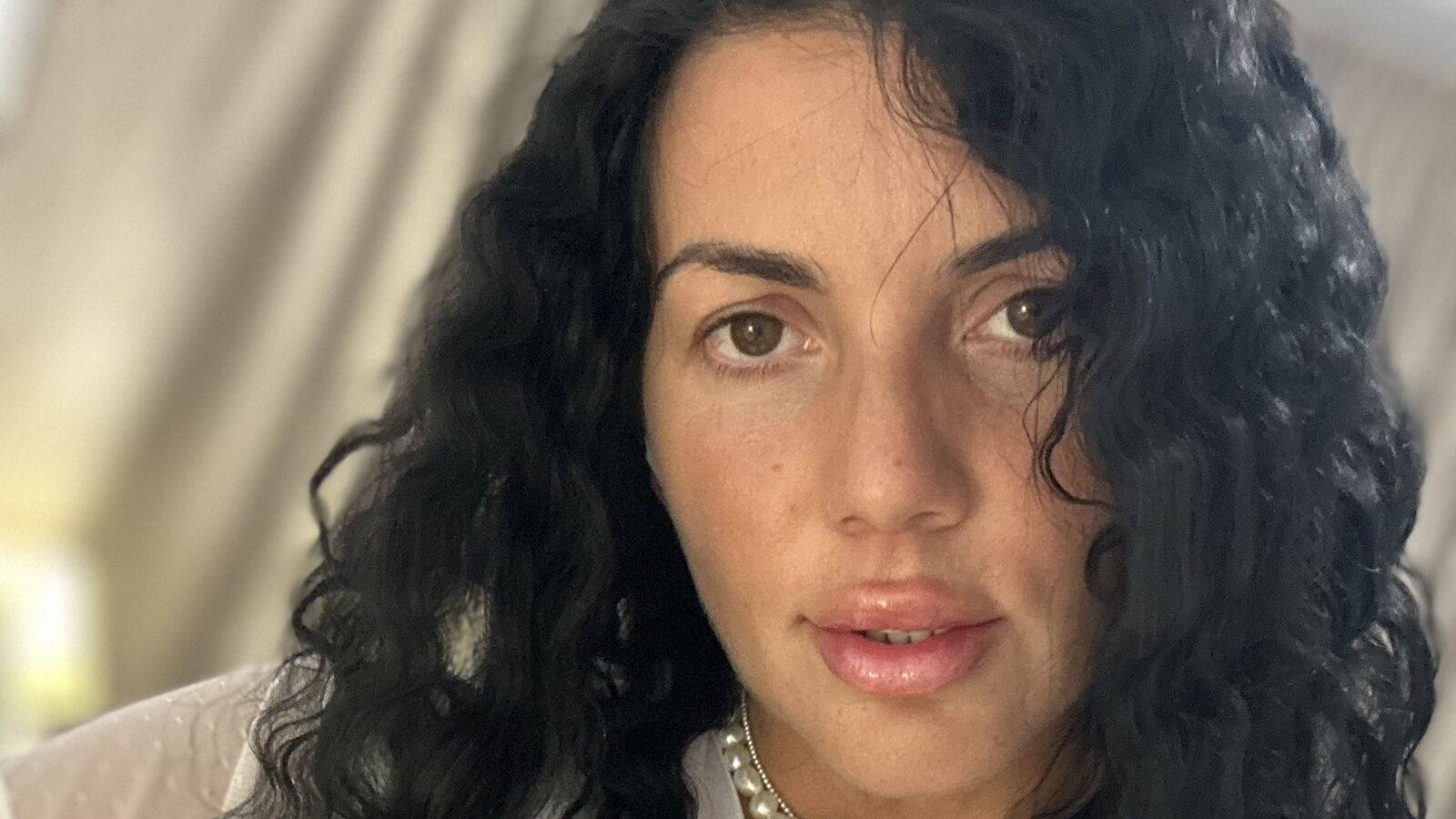 ErikaErika erotic portrait