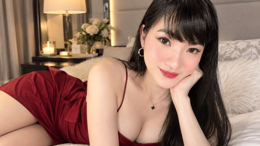 AngelaTomochi webcam show