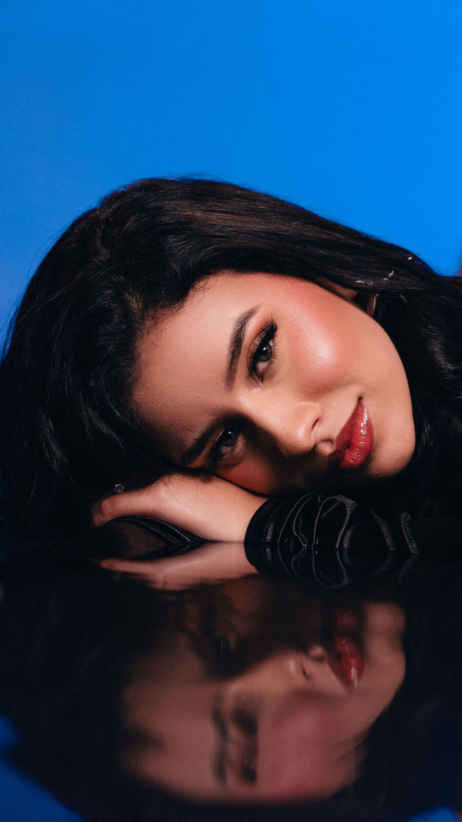 IsabelaGuerra glamour portrait