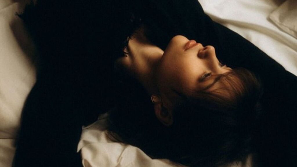 Watch ZulaMabin live on cam on LiveJasmin