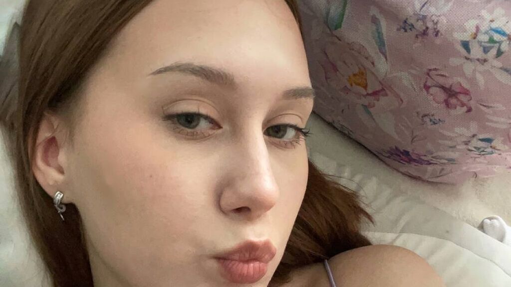 DaisyGentile online on GirlsOfJasmin