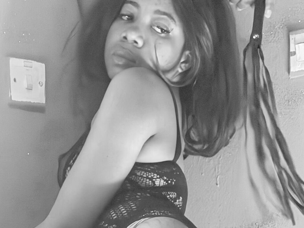 LikaLolly LiveJasmin model room profile