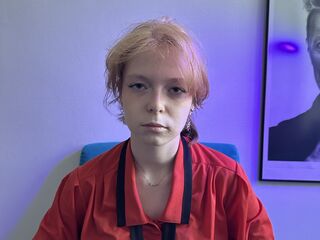 VIVO.webcam PollyFox (18) girl with normal breasts
