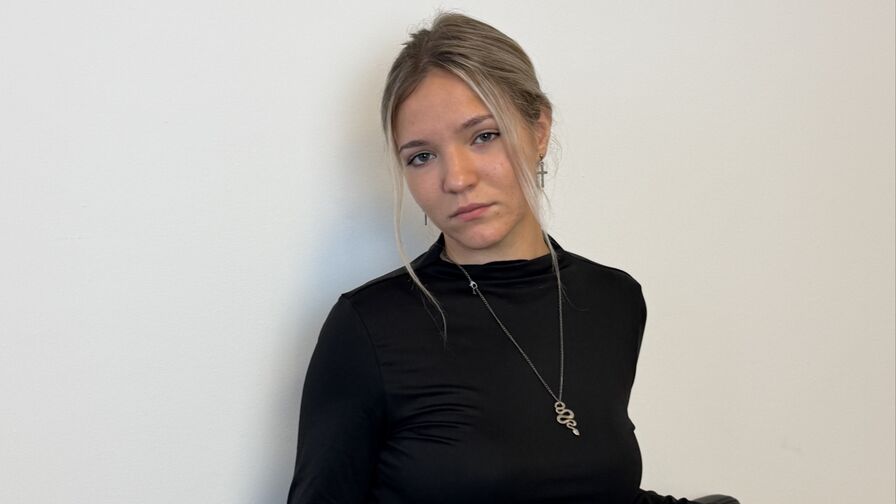 Live Anal Pantyhose Chat with KeiraTullier