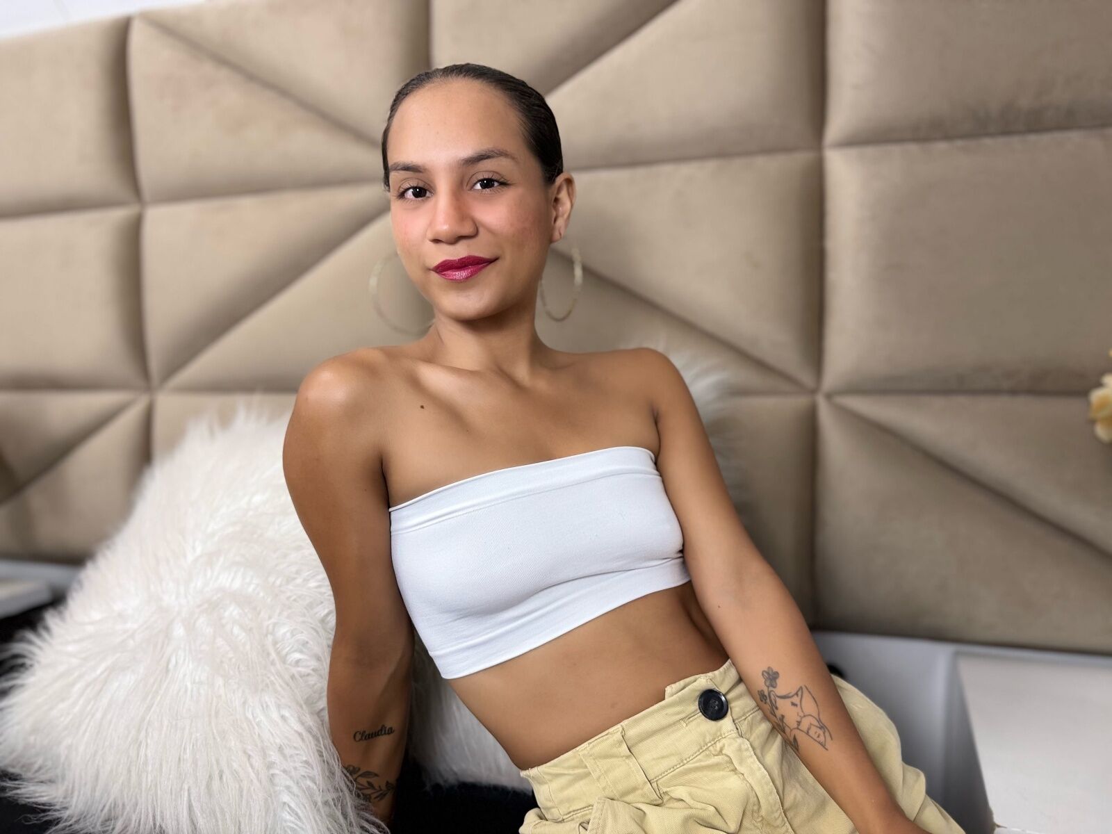 Live cam for MartinaAlba
