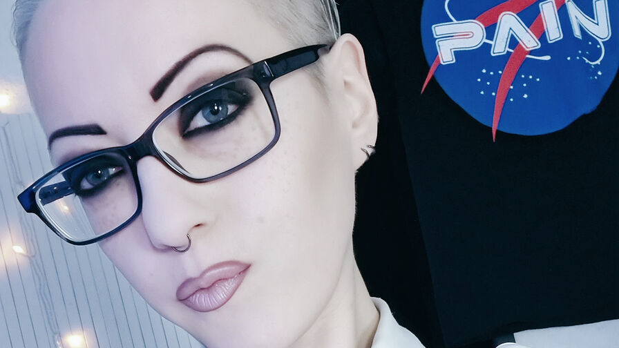 LeslieEden Porn Profile